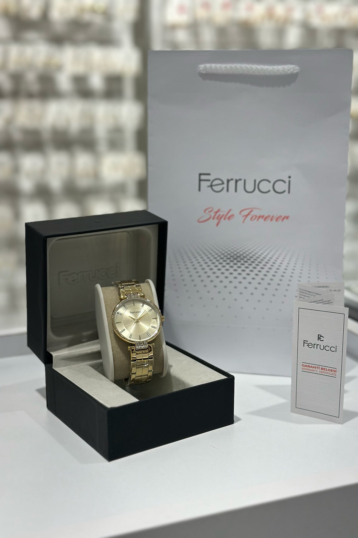 Ferrucci Çelik Kordon Su Geçirmez Garantili Kadın Kol Saati (05.01.2026)