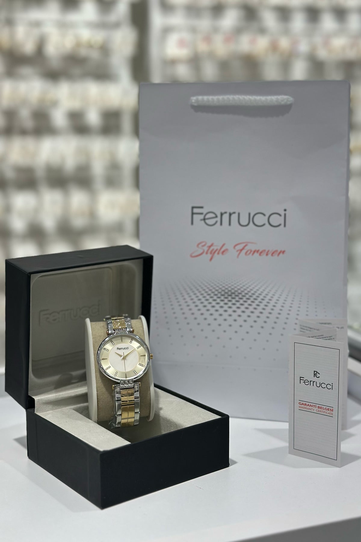 Ferrucci Çelik Kordon Su Geçirmez Garantili Kadın Kol Saati (05.01.2026)